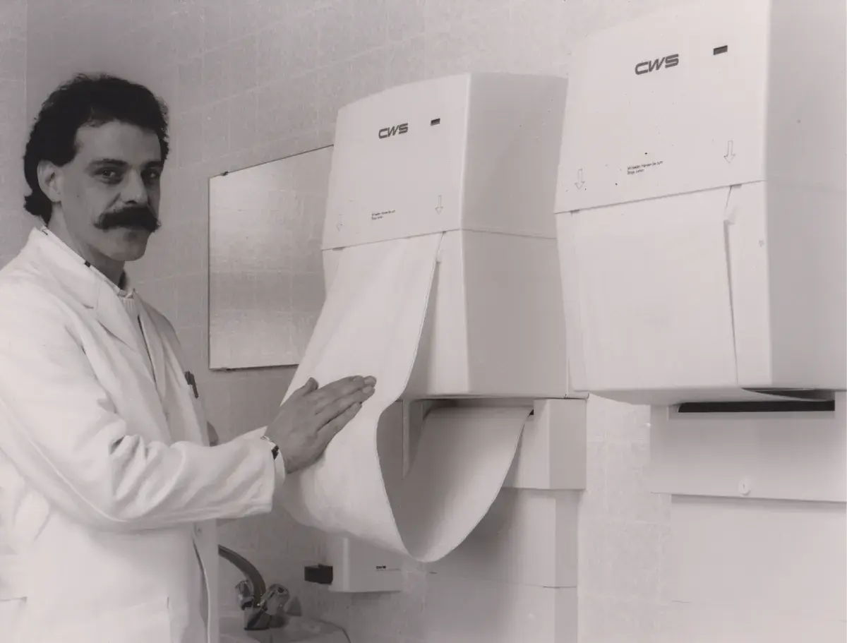 HY_cws_history_cotton_towel_roll