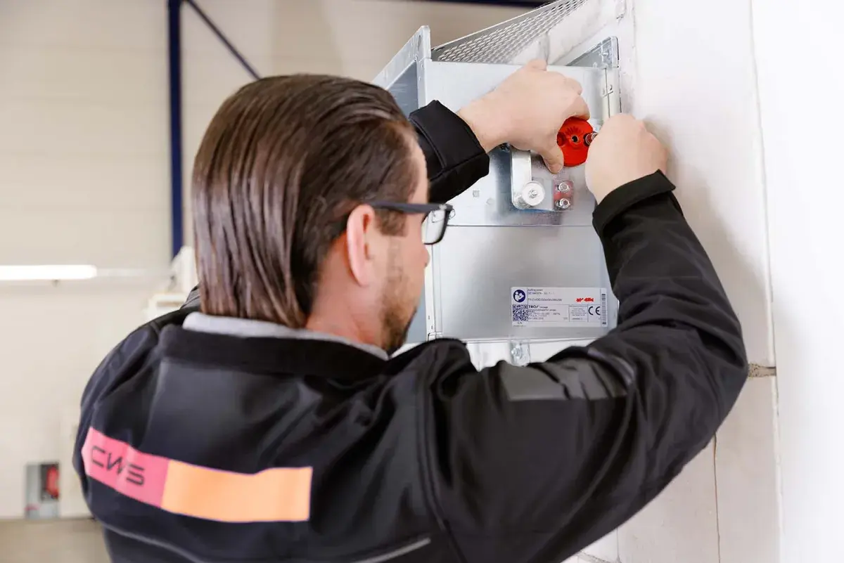 Wer darf Brandschutzklappen warten-CWS Fire Safety ist Ihr Experte