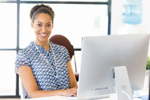 Brandschutz-Jobs Fachkraft im Büro